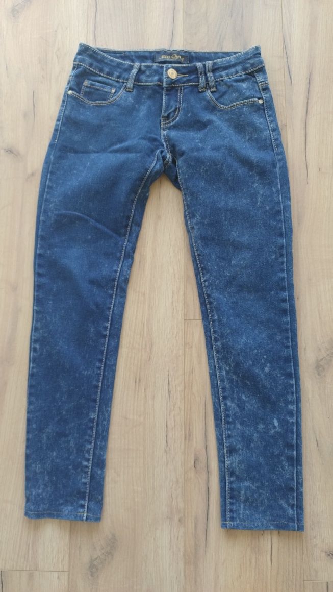 Miękkie jeansy 26 xs