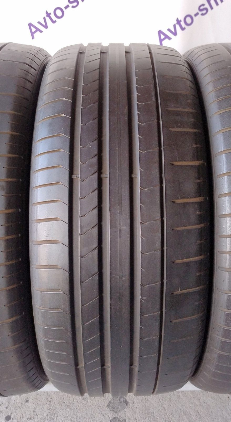 Шини літні R20 255/40 Pirelli PZero
