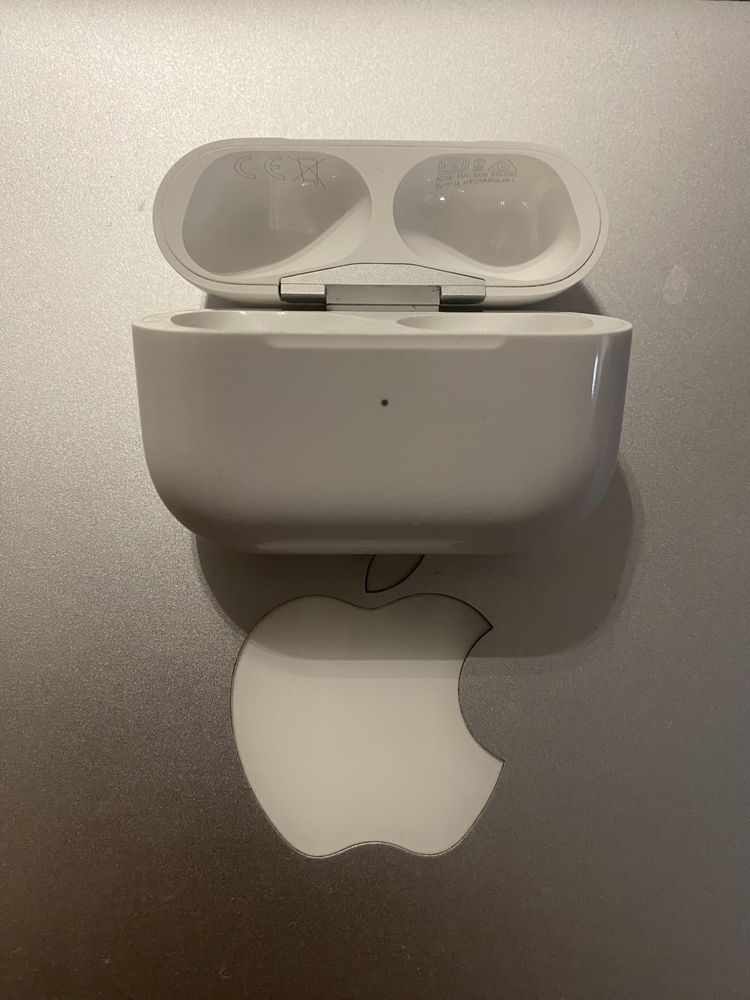 Oryginalny etui / box do słuchawek Apple AirPods Pro 1 Gen A2190
