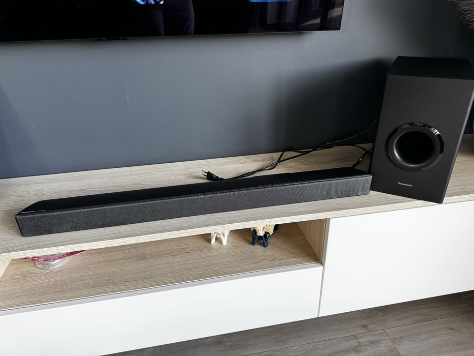 Soundbar Panasonic SU-HTB688