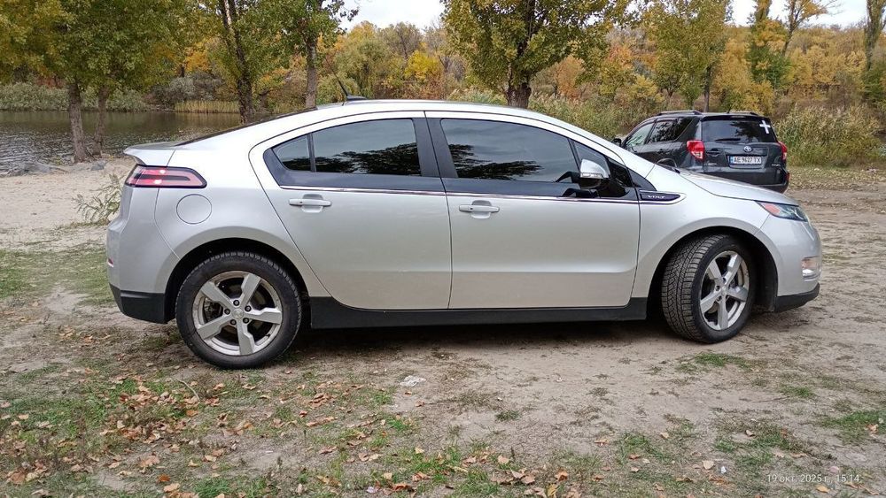 Продам Chevrolet Volt