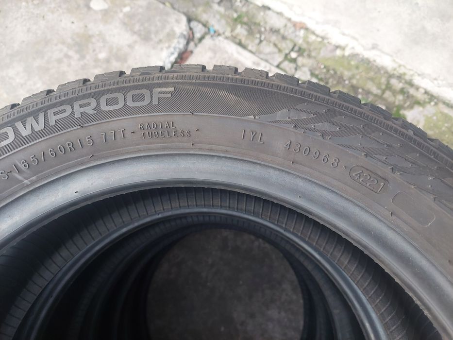 165/60r15 zimowe nokian