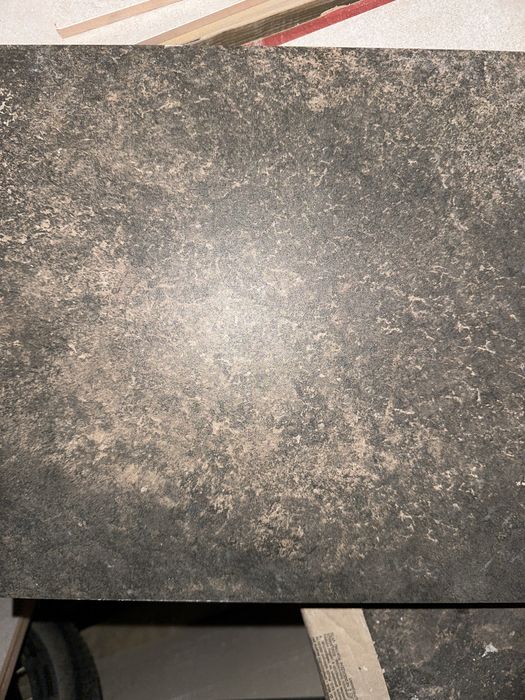 Плитка на пол.