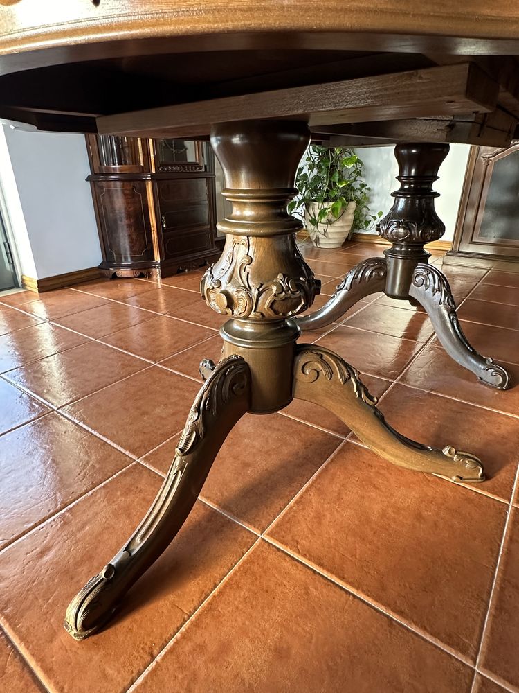 Conjunto Mesa + Cadeiras em Nogueira e Pele