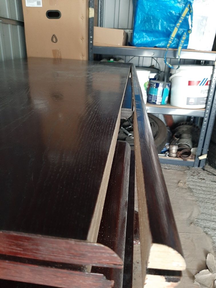 Stare cieżkie biurko