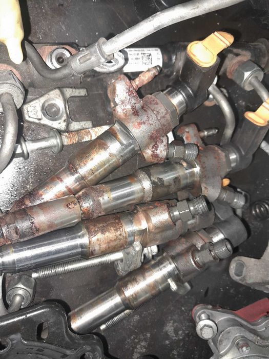 Injetores e bomba Renault trafic 2.0