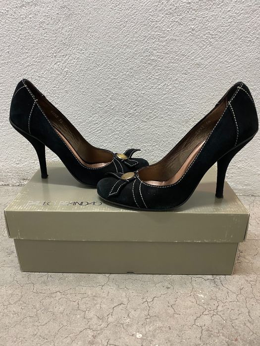 Sapatos  de camurça pretos super Elegantes