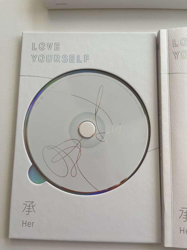 BTS album original LOVE YOURSELF HER