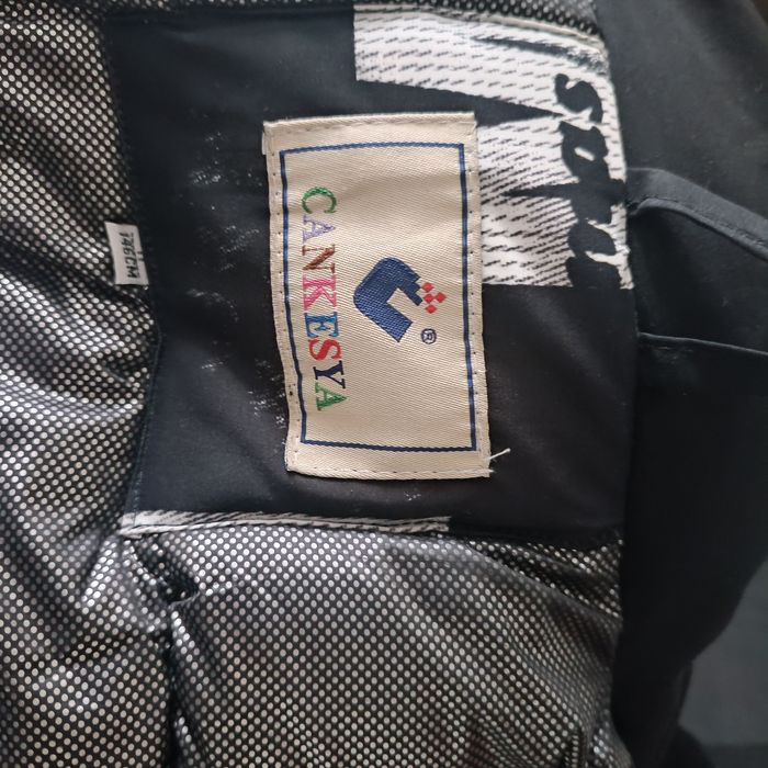 Куртка зимова,ідеальний стан