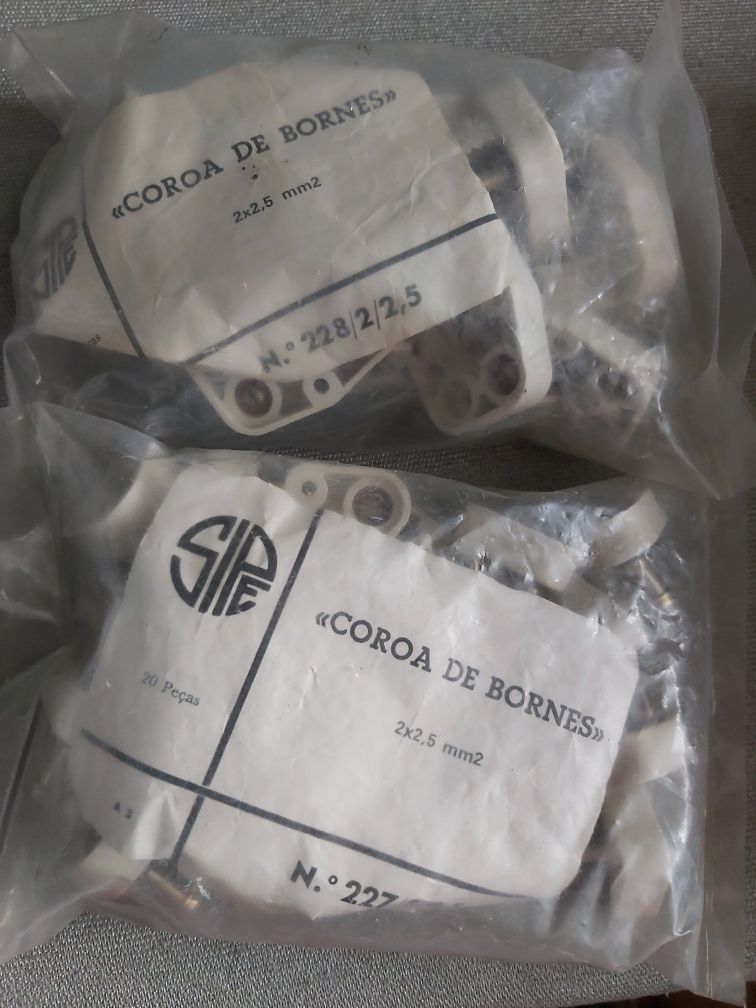 2 Embalagens "COROA de BORNES" (Seladas)