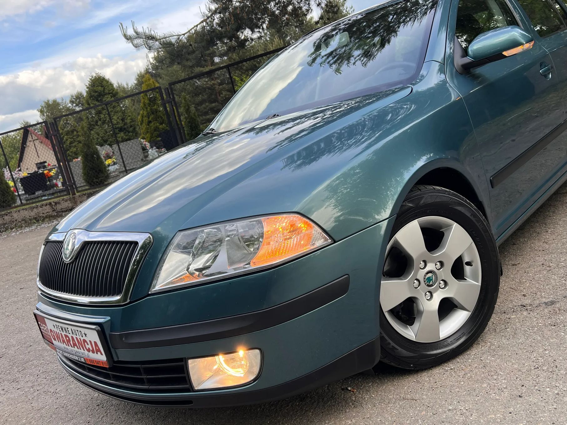 Skoda Octavia 1.6MPi_102ps~KlimaTronik~PDC~GrzaneFotelePrzód+Tył~Serwisowana~BezRdzy