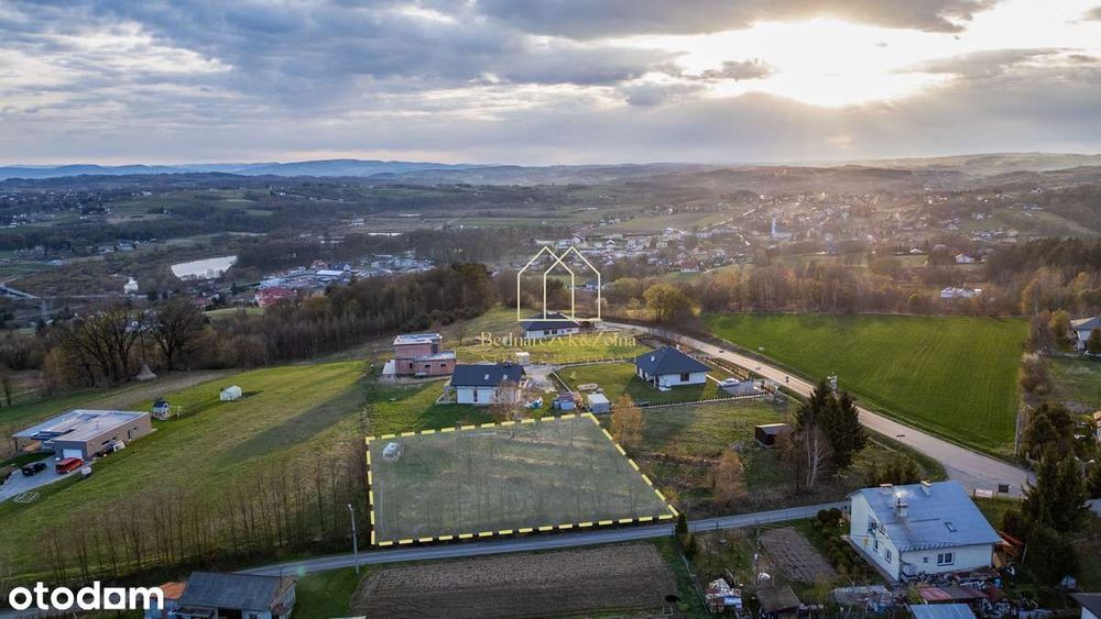 Na sprzedaż wyjątkowa działka budowlana z widokiem na góry - Sławęcin