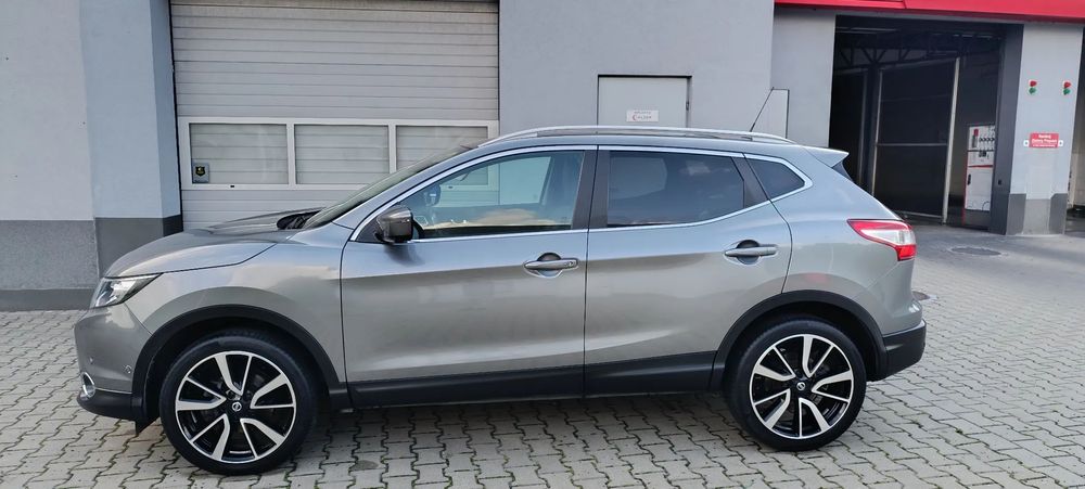 Nissan Qashqai Nissan Qashqai 2017 TEKNA: Panorama, Full LED, kamery 360 Android!