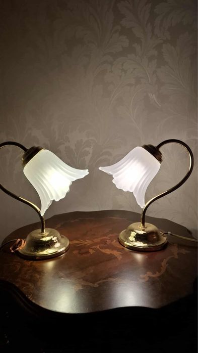 Piękne lampki nocne kwiaty