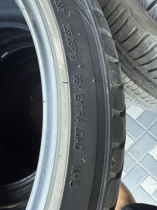 Шины резина Triangle r19 effexsport 255/35 + 225/40 всесезонная