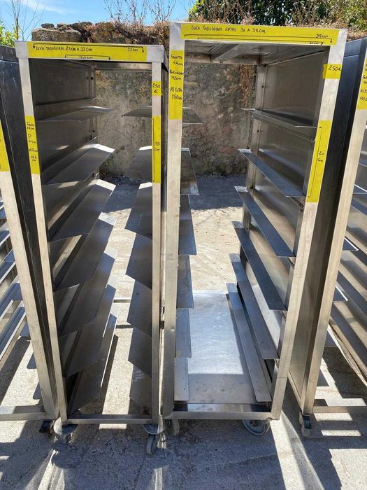 Carro inox porta tabuleiros (vários carros e tamanhos) vários preços
