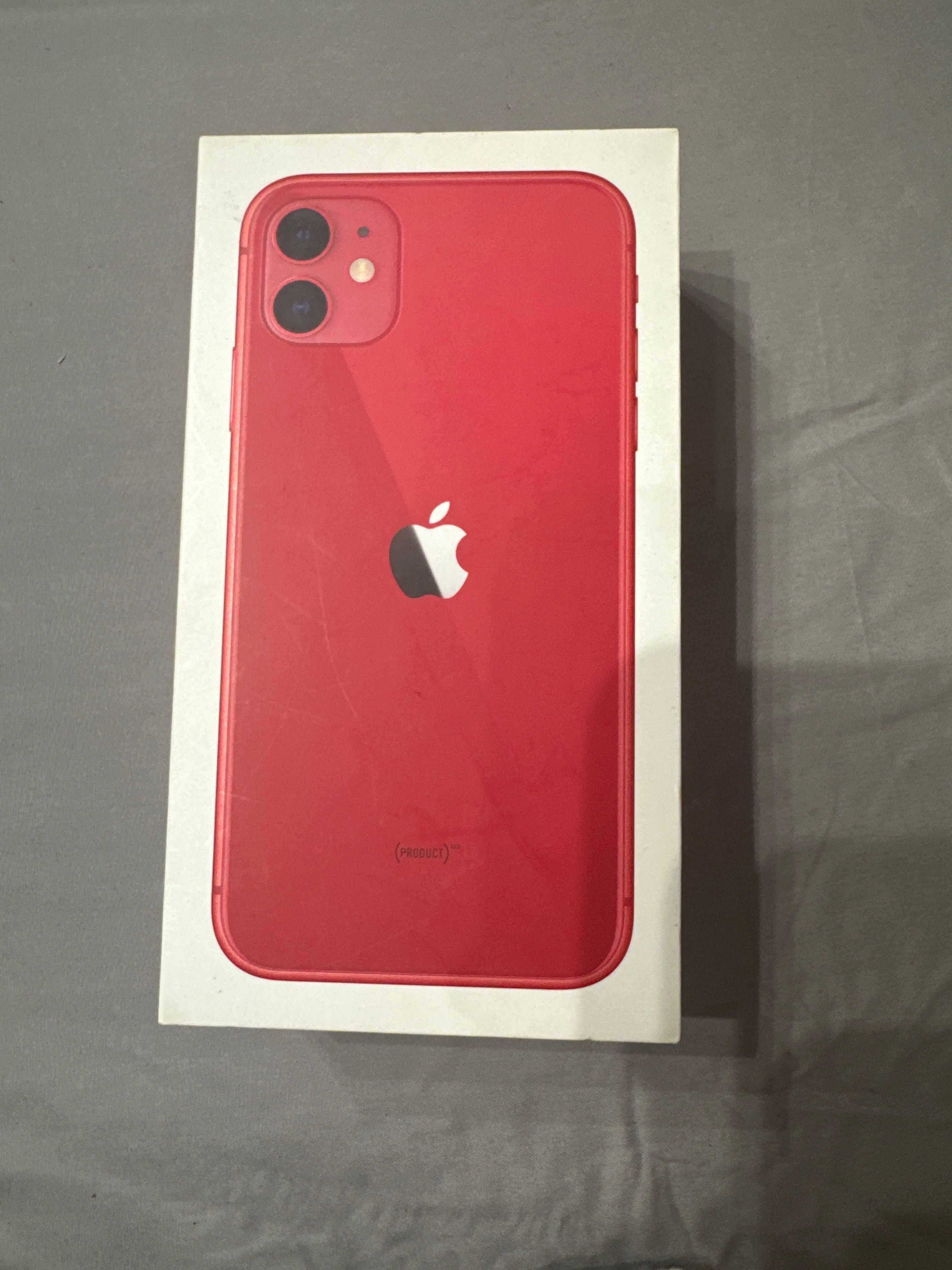 Iphone 11 czerwony