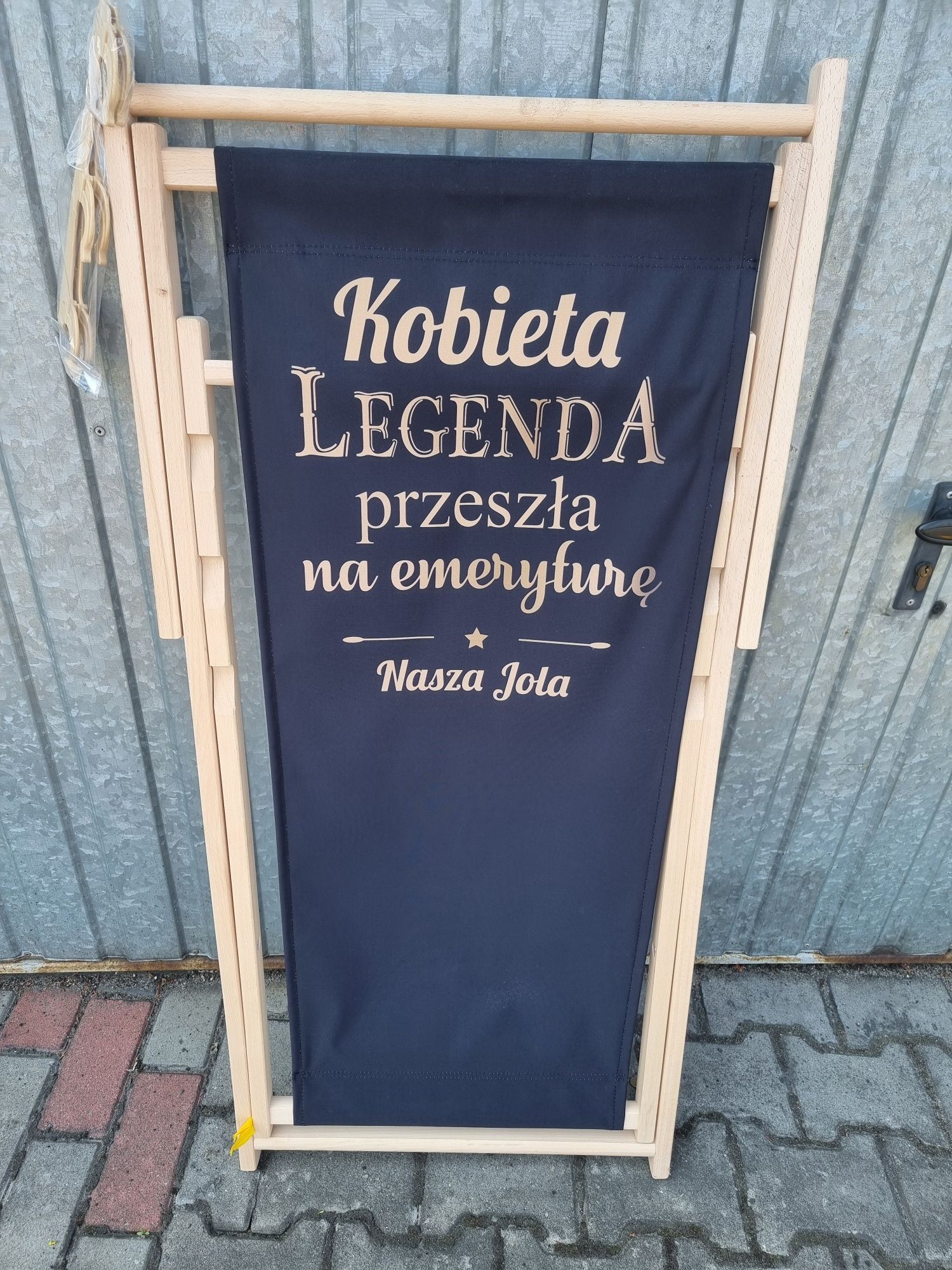 Leżak na urodziny z dedykacją drewniany 60 urodziny lato Jola