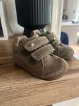 Dziecięce półbuty, buty dla dziecka, rozmiar 18, deichmann, elefanten
