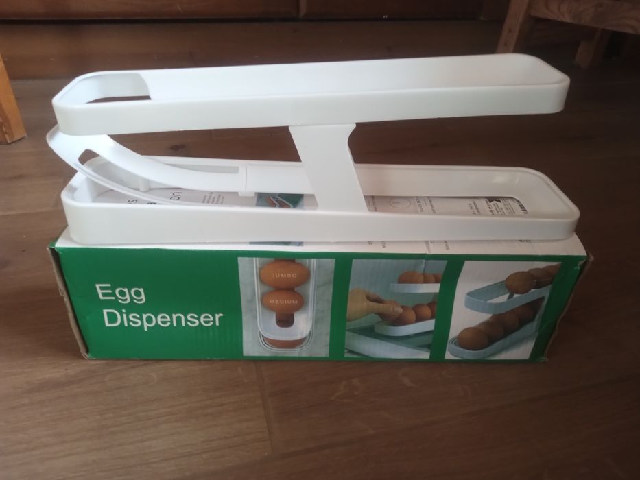 Stojak dyspenser organizer na jajka do lodówki