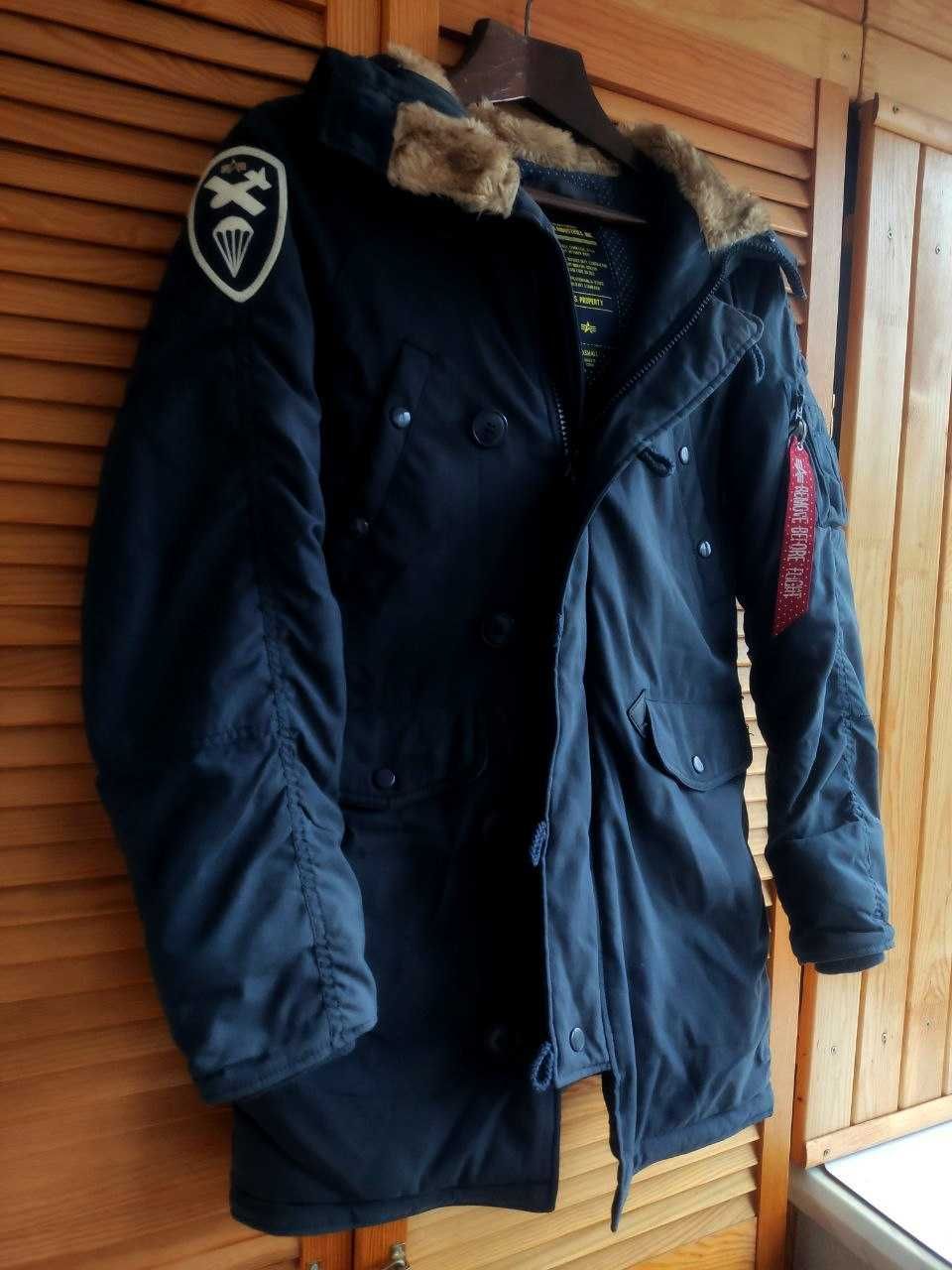 Зимняя куртка парка Alpha Industries женская темно-синяя оригинал