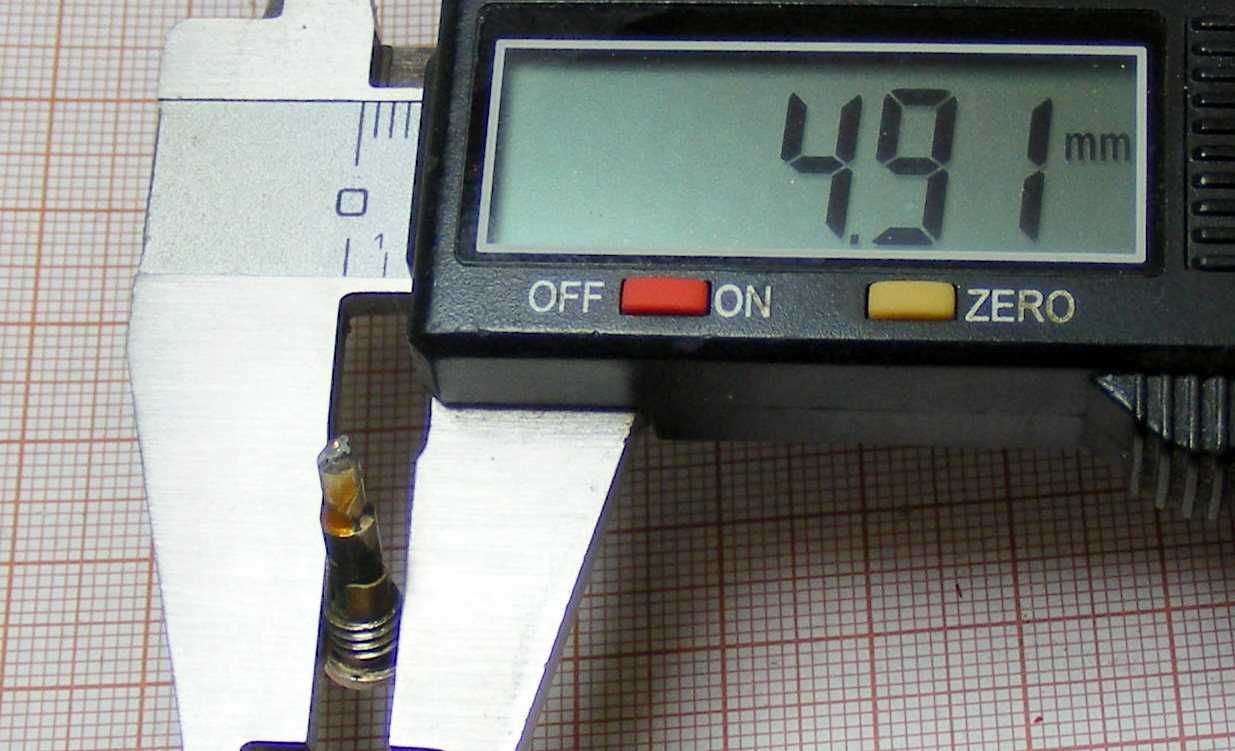 Złącze srebrzone DAMSKIE na pin fi-2mm komputera ODRA -cena 50 sztuk