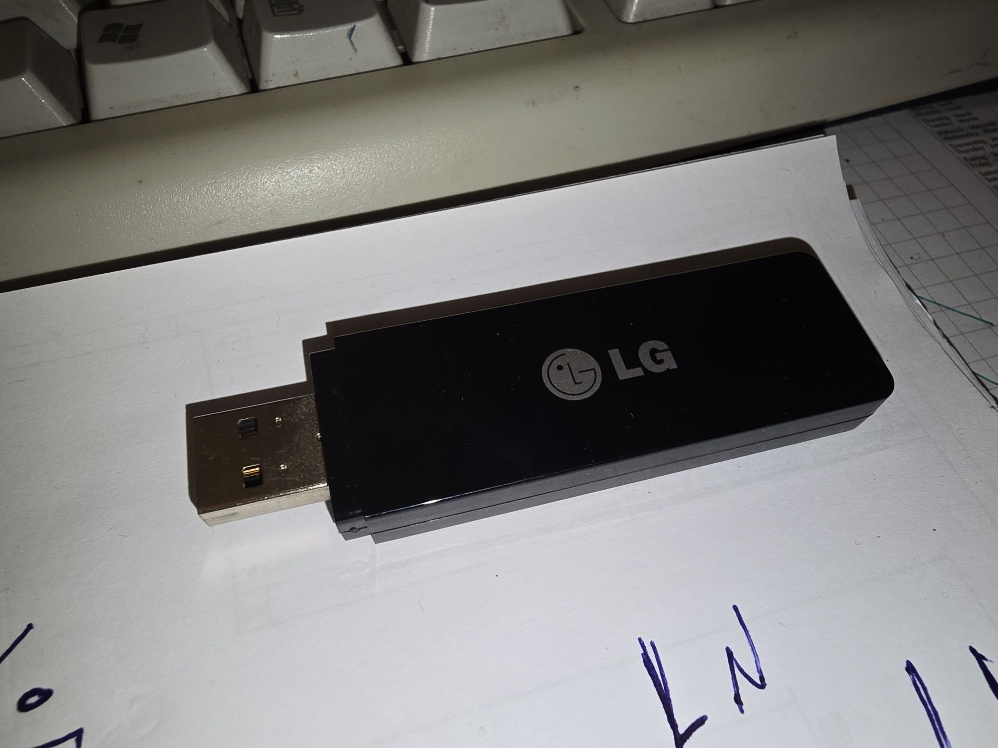 Pen USB wifi / wireless LG para TV / WIFI DONGLE  / LG AN-WF100