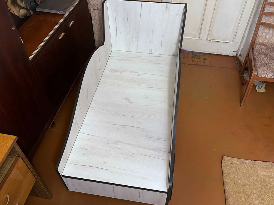 Дитяче ліжечко Машина з матрацом 61 см x 122 см Детская кровать Ліжко