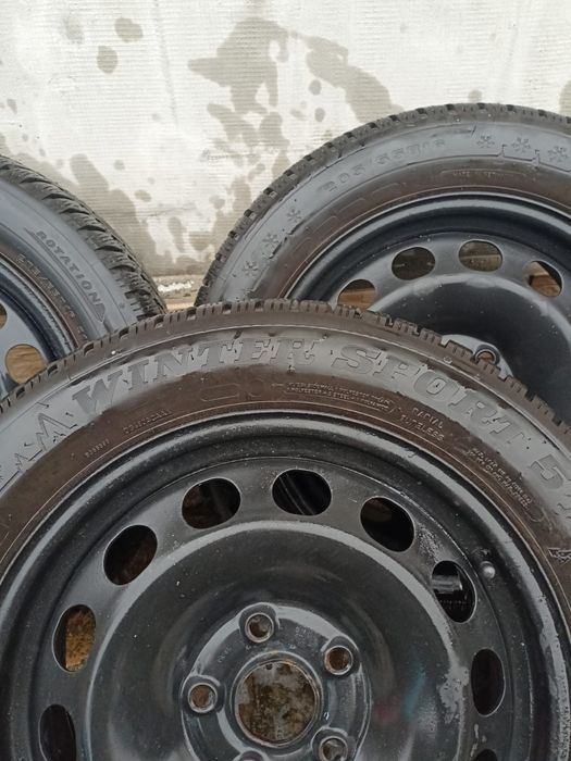 Opony zimowe na felgach 16 5x112