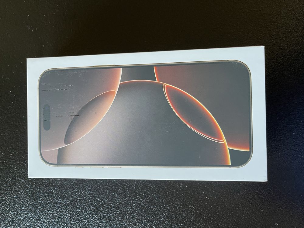 Apple iPhone 16 Pro Max 1TB Tytan pustynny