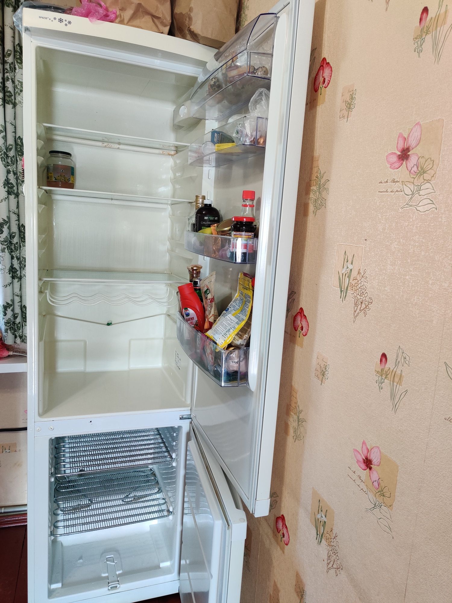 Продам холодильник Занусси Zanussi