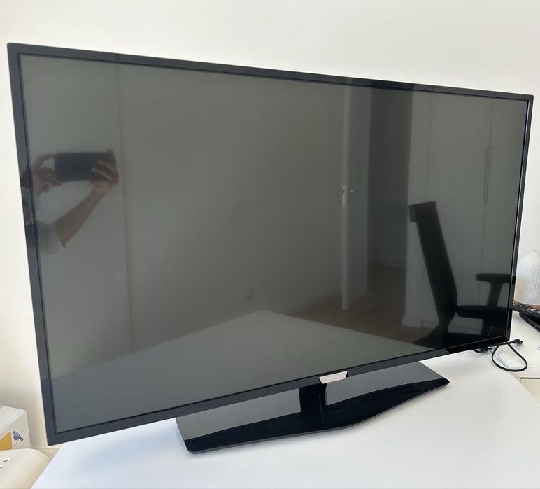 Televisão Philips 43″ 4K