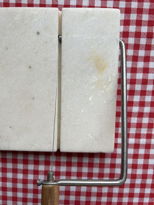 Tabua de corte em marmore