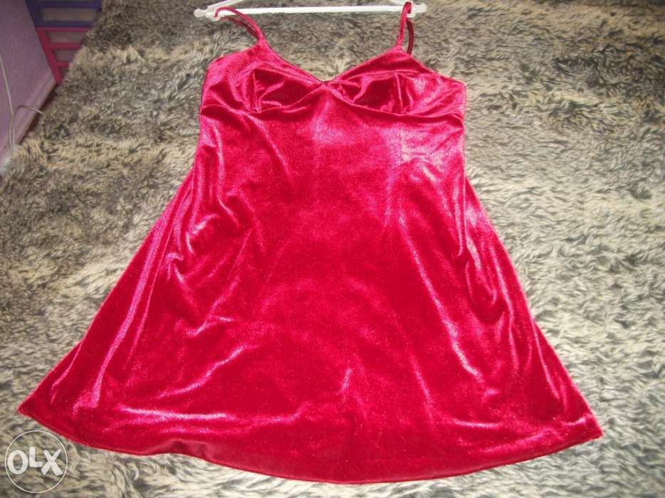 Vestido vermelho veludo