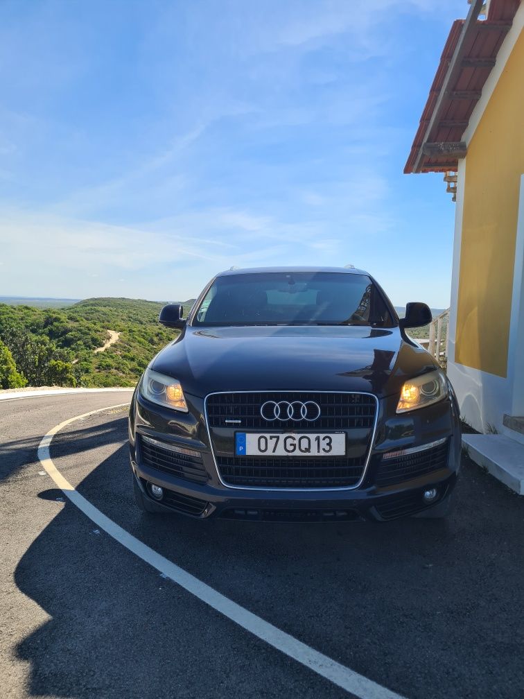 Audi Q7 S-Line 3.0 240cv 7 Lugares