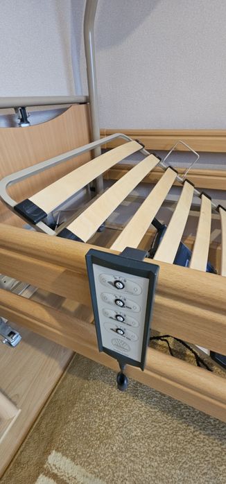 Łóżko rehabilitacyjne Luna Basic 2 firmy Vermeiren w stanie idealnym