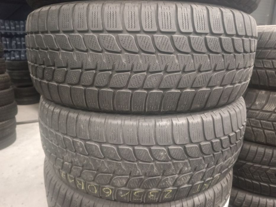 235 60 R17 BRIDGESTONE Blizzak LM 25, Зимові шини б/у