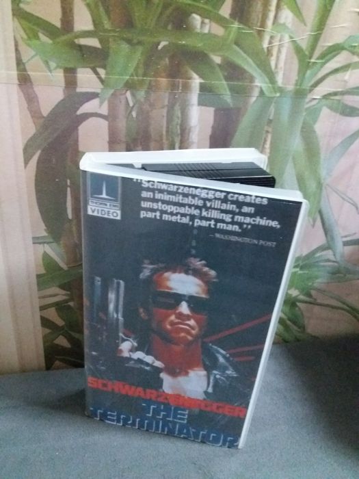 Видеокассеты с фильмами Терминатор.Відеокасети vhs