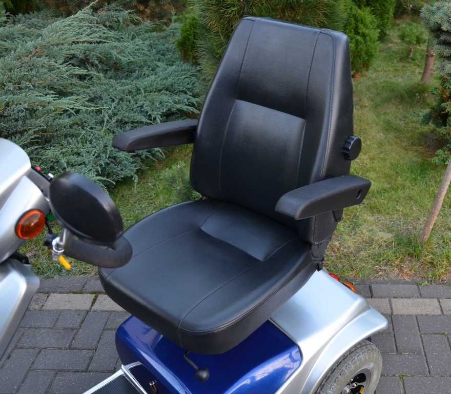 Elektryczny wózek inwalidzki skuter TROPHY WINNER duży zasięg