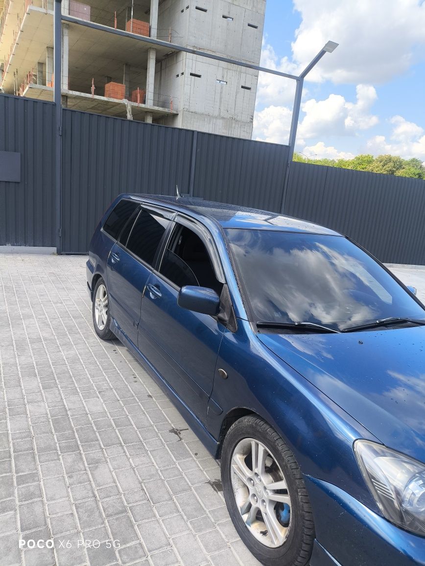 Mitsubishi lamcer 9 2.0