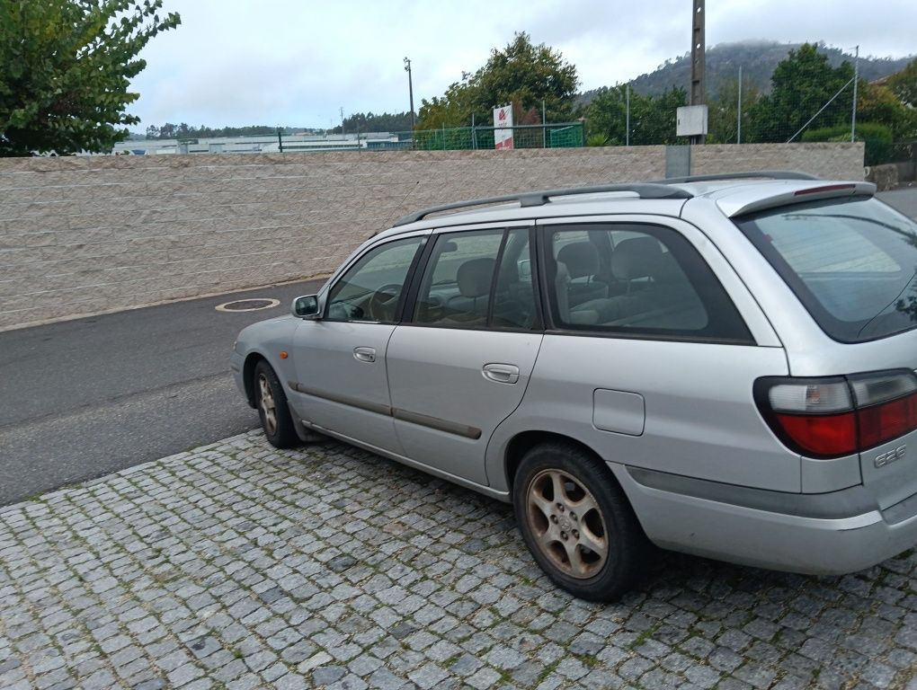 Mazda 626 2.0td 99, troca por moto ou BTT