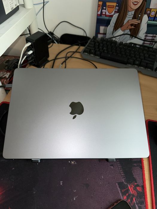 Macbook air 15 m2 8-256