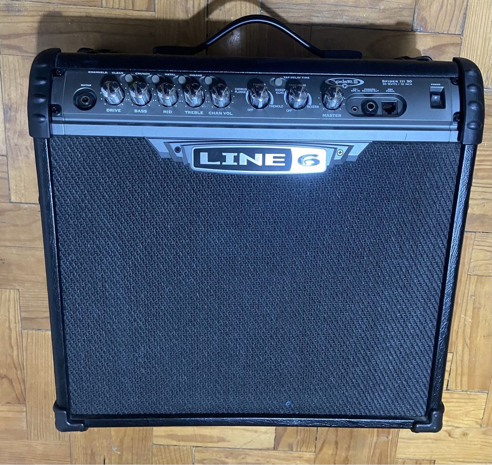 Amplificador de Guitarra SPIDER III LINE 6 30 WATTS