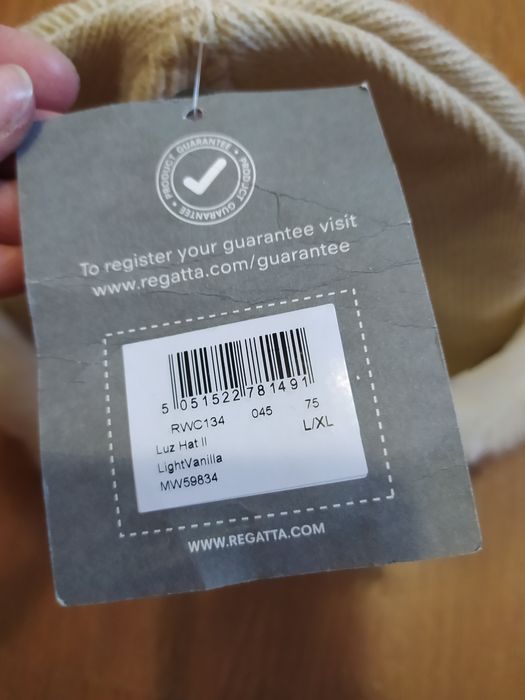 Нова шапка жіноча зимова Regatta розмір L-XL