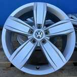 5x112 r17 диски оригінал vw Golf Passat Caddy Tiguan стан нових !!