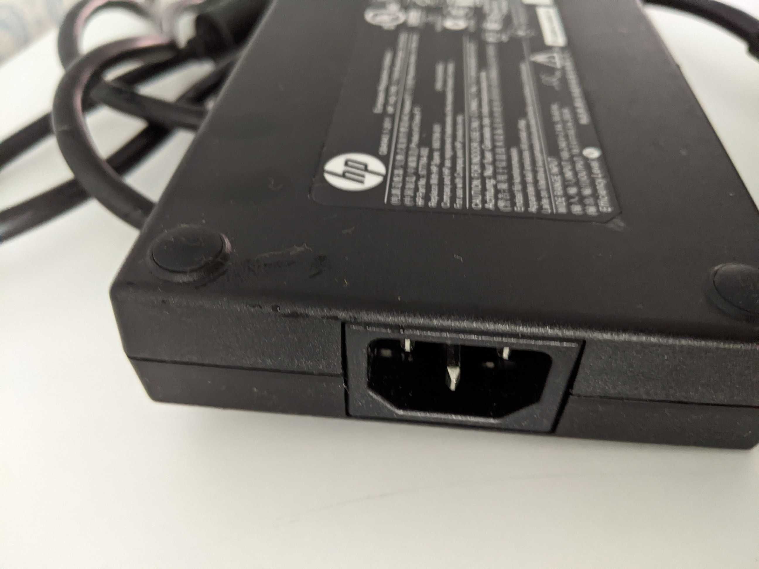 Оригінальна зарядка HP 200W 7.4 * 5.0 10.3A 19.5V
