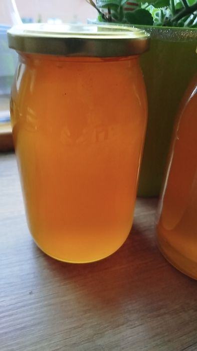 Miód wielokwiatowy, mniszkowy, akacjowy z 2025 roku