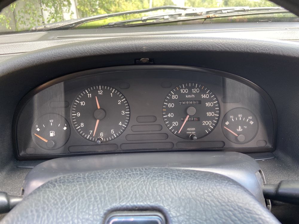 Продам авто Peugeot 405