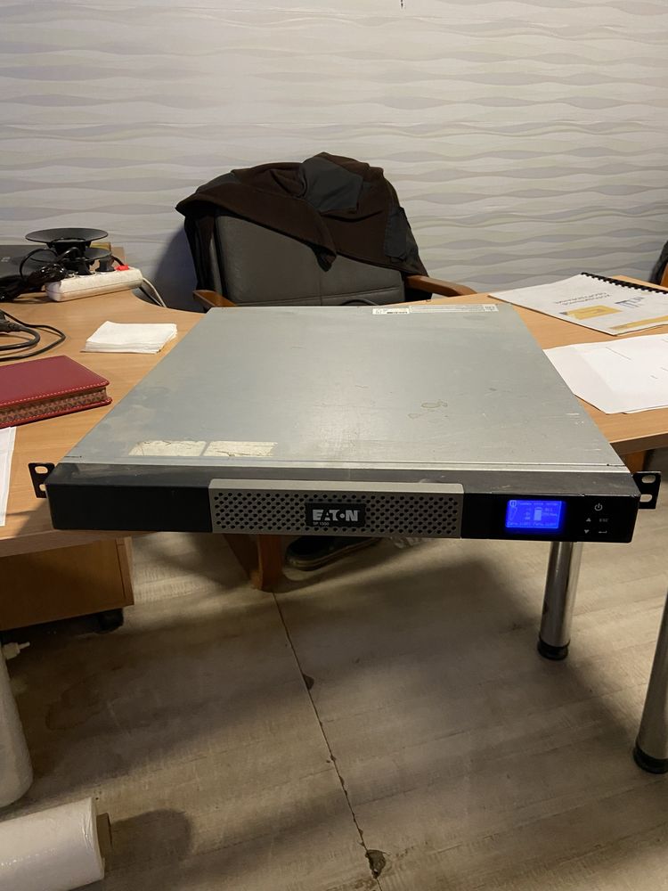 Акумулятор ИБП EATON 5P1550iR Безперебойник