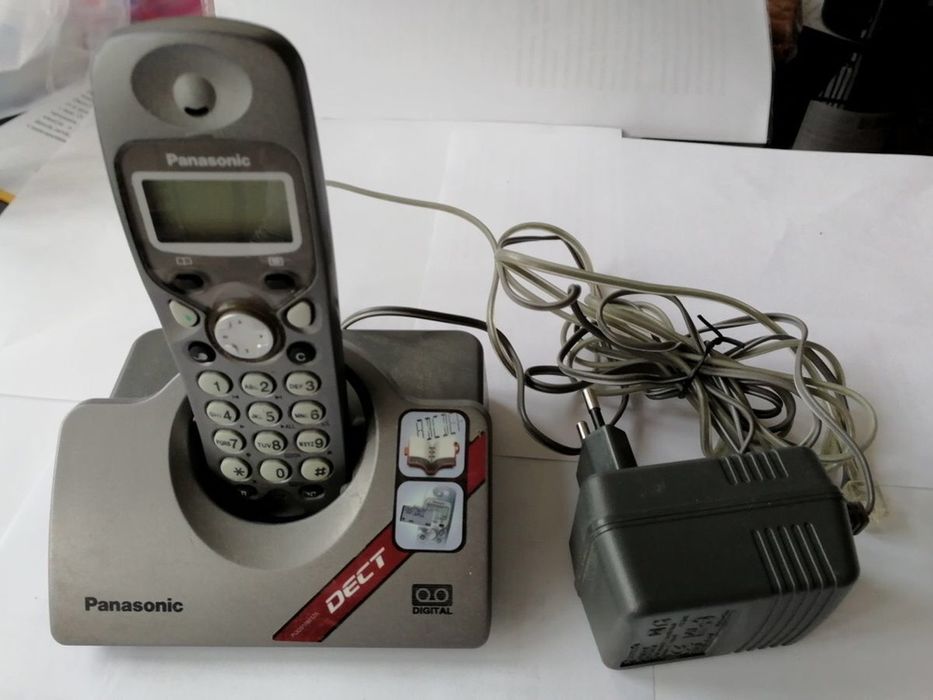 Телефон Panasonic KX-TCD420RUM